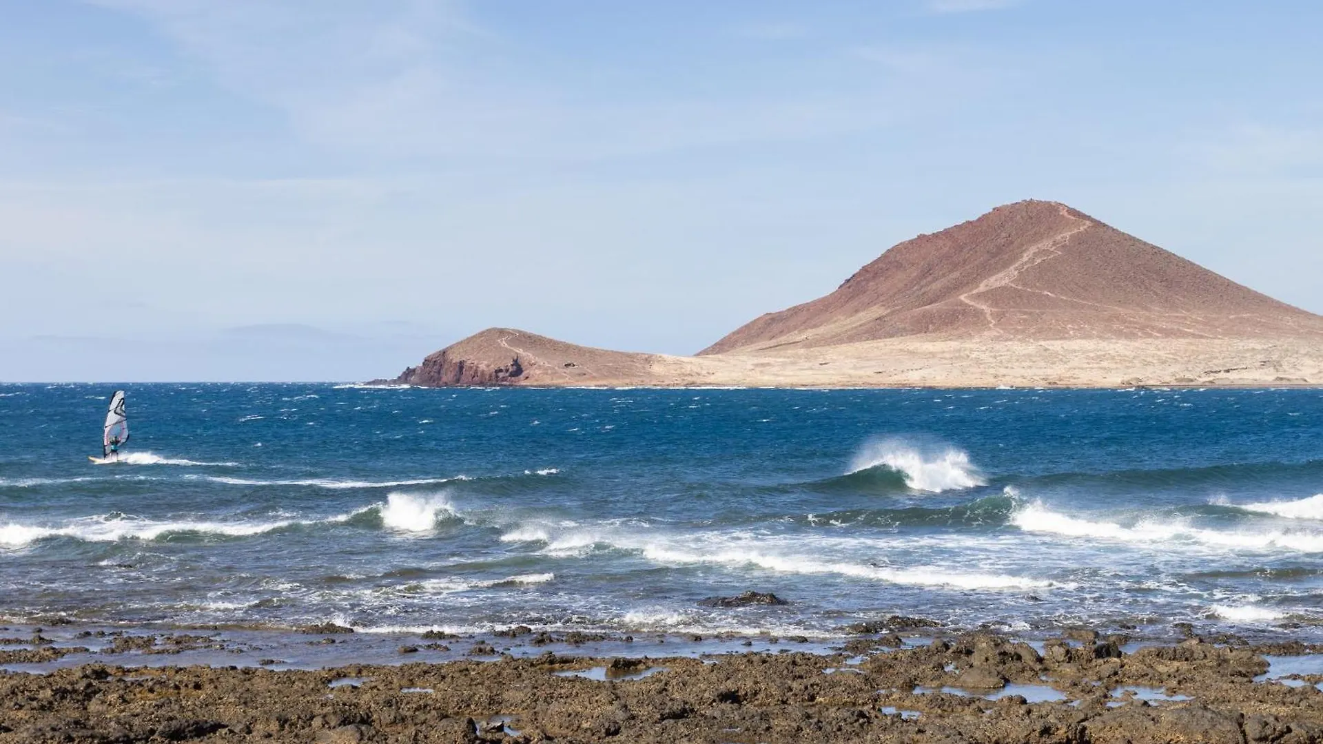 Home2Book Dreamy Coastal Apartment, El Medano דירה אל מדאנו